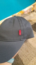 Кепка чоловіча Levi's Classic Twill Red Tab Baseball Cap 77136-0157 One Size Regular Black (7613267725437) фото від покупців 1