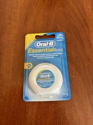 Зубная нить Oral-B Essential Мятная 50 м (5010622005029/3014260280772) фото от покупателей 11