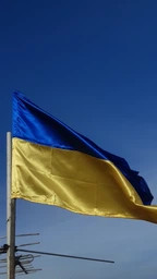 Прапор України державний, великий Smart, стрейч-атлас 90 х 141 см синьо-жовтий, кишеня під древко фото від покупців 10