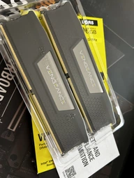 Пам'ять для настільних комп'ютерів Corsair 96 GB (2x48GB) DDR5 5200 MHz Vengeance (CMK96GX5M2B5200C38)