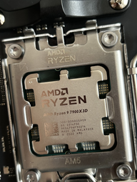 Процесор AMD Ryzen 9 7900X3D 4.4GHz/128MB (100-100000909WOF) sAM5 BOX фото від покупців 1