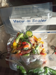 Вакууматор бытовой Vacuum Sealer вакуумный упаковщик черный фото от покупателей 10
