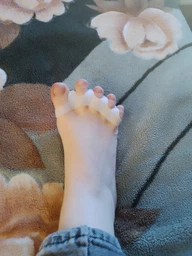 Силіконовий коректор-роздільник для пальців ніг Clefers ToeSep 35- Лікування кісточки (500448) 1 пара фото від покупців 5