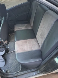 Авто чехлы TOYOTA Avensis 2003>2008 mk II T250 Pok-ter Exclusive екокожа с красной вставкой алькантары фото от покупателей 11