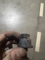 Ксеноновая лампа OSRAM 66240 Classic D2S 85V 35W P32d-2 XENARC фото от покупателей 2