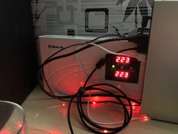 Стабілізатор REAL-EL STAB SLIM-1000, white (EL122400007) фото від покупців 10