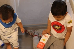 Дитяча рідка Омега-3 LYSI Children’s Cod Liver Oil, 240 мл на основі олії печінки тріски - Лимон-манго фото від покупців 17