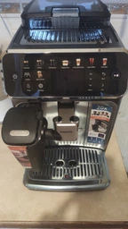 Кофемашина PHILIPS Series 5500 LatteGo EP5547/90 фото от покупателей 1