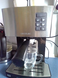 Кофеварка рожковая Cecotec Power Instant-ccino 20 (01506) фото от покупателей 7