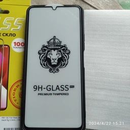 Защитное стекло для Xiaomi Redmi 13C Full Glue с черной рамкой фото от покупателей 1