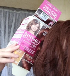 Крем-краска для волос без аммиака L'Oreal Paris Casting Creme Gloss 500 Светло-каштановый (3600523351244)