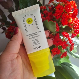 Сонцезахисний крем для обличчя SPF 50+ Hillary VitaSun Daily Defense Cream, 40 мл фото від покупців 8