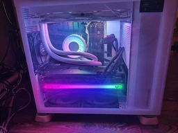 Відеокарта SAPPHIRE RX 7900 XT OC VAPOR-X NITRO+ (11323-01-40G) фото от покупателей 1