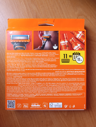 Станок для гоління чоловічий (Бритва) Gillette Fusion5 з 2 змінними картриджами (7702018866946) фото від покупців 5
