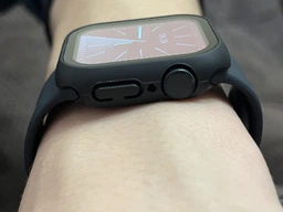 Защитный чехол со стеклом для для Apple Watch 4/5/6/SE/SE 2 (40 мм) Чёрный фото от покупателей 2