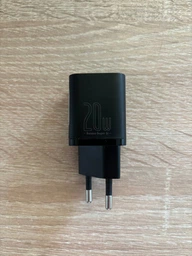 Сетевое зарядное устройство Baseus Super Silicone PD Charger 20W (1Type-C) Black (CCSUP-B01) фото от покупателей 4