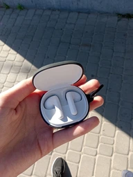 Силиконовый чехол Nik с карабином для Xiaomi Redmi Buds 4 Lite white