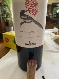 Вино Graffetta Nero D`Avola Sicilia DOC Poggio красное сухое 0.75 л 13% (8017257900009)