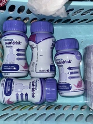Дитяча суміш Nutricia Nutridrink Protein Berries 4 шт х 125 мл (8716900570353) фото від покупців 1