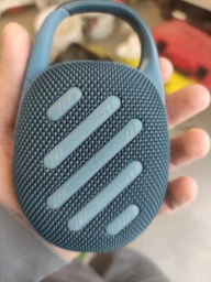 Портативная колонка JBL Clip 5 7W Blue (JBLCLIP5BLU) фото от покупателей 12