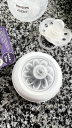 Силіконова соска Philips Avent Natural середній потік 3+ міс 2 шт (SCY964/02) (8710103985136) фото від покупців 4