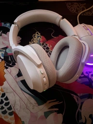 Навушники Razer Barracuda Quartz (RZ04-03790300-R3M1) фото від покупців 5