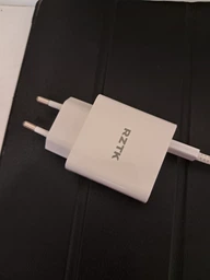 Сетевое зарядное устройство RZTK Block PD 20W Type-C White фото от покупателей 9
