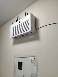 Настенная коробка для роутера Wi-Fi Полка 40*20,5*10 см Белая решетка 2 фото от покупателей 4