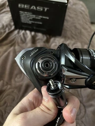 Котушка спінінгова Select Beast Reel 4000М 5+1BB 5.2:1 (18703515)