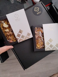 Шоколад Spell Плитка из Молочного шоколада с орехами и меренгой Kyiv 90 г (4820207316652)