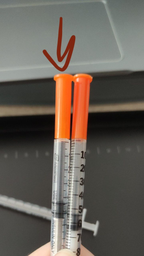 Шприц інсуліновий з інтегрованою голкою МР MedPlast, 1мл U-100 30G (0,3 х 8 mm) 100шт /упаковка