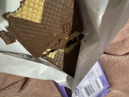 Шоколад молочный Milka Nussini 270 г (7622201676810)