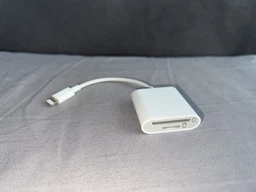 Перехідник Lightning Apple iPad Lightning to SD Card Camera Reader фото від покупців 3