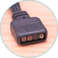 Контроллер подсветки ARGB 5V 3-pin с пультом управления и питанием от SATA фото от покупателей 3
