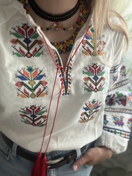 Жіноча вишиванка MEREZHKA "Подільська" чорний, розмір S фото від покупців 2