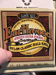 Струны для классической гитары Ernie Ball 2069 Earthwood Folk Nylon Ball End Clear and Gold фото от покупателей 2