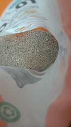 Наповнювач для котів бентонітовий з ароматом апельсина Bentas RoCat Orange Scented 5л