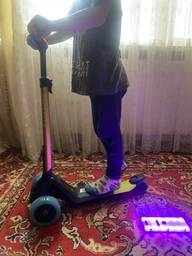 Самокат детский Berg Nexo Foldable Lights LED-доска Трехколесный Лаймовой (8715839090604)