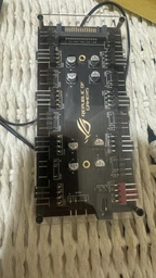 Хаб-розгалужувач ARGB/PWM 2-в-1 на 10 вентиляторів (SATA, 5V 3-Pin ARGB + 4-Pin PWM) фото від покупців 1