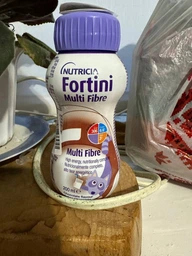 Энтеральное питание Nutricia Fortini Фортини с пищевыми волокнами со вкусом шоколада для специальных медицинских целей для детей от 1 года 200 мл (8716900553356) фото от покупателей 4