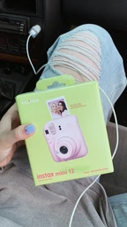 Фотокамера миттєвого друку Fujifilm Instax Mini 12, Lilac Purple (16806133) фото від покупців 12