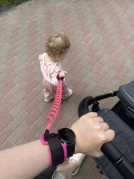 Детский браслет поводок для прогулки на руку Antilost Неубегайка 1,5 метра, Бордовый