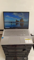 Ноутбук ASUS VivoBook 16 X1605ZA-MB315 (90NB0ZA3-M00H50) Indie Black / 16" IPS WUXGA+ / Intel Core i3-1215U / RAM 16 ГБ / SSD 512 ГБ / Подсветка клавиатуры фото от покупателей 16