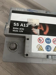 Акумулятор 70Ah-12v BOSCH AGM (S5A08) (278х175х190), R, EN 760