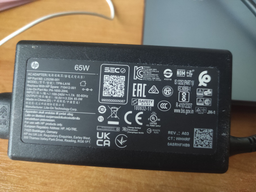 Повербанк O2 Project 60000 mAh 65 wat для макбуку, айфону. Зарядна станція на 6 портів USB Powerbank з ліхтариком (Black)
