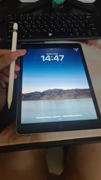Планшет Apple iPad 10.2" 2021 Wi-Fi 64GB Space Gray (MK2K3RK/A) фото від покупців 2