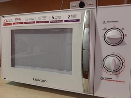 Мікрохвильова піч Liberton LMW-2380M WHITE