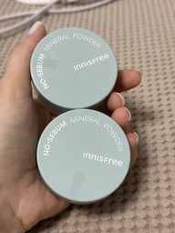 Мінеральна пудра innisfree No Sebum Mineral безбарвна та матуюча 5 г фото від покупців 2