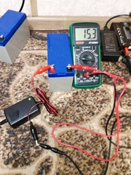 Зарядний пристрій для акумулятора Voltronic 12 В/1.5 A із затискачем, Q100 (YT15618) фото від покупців 14