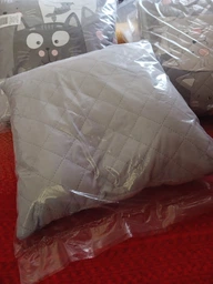Подушка декоративная Руно Grey Cat антиаллергенное волокно 40х40 см (Р311.52_Grey Cat) фото от покупателей 9